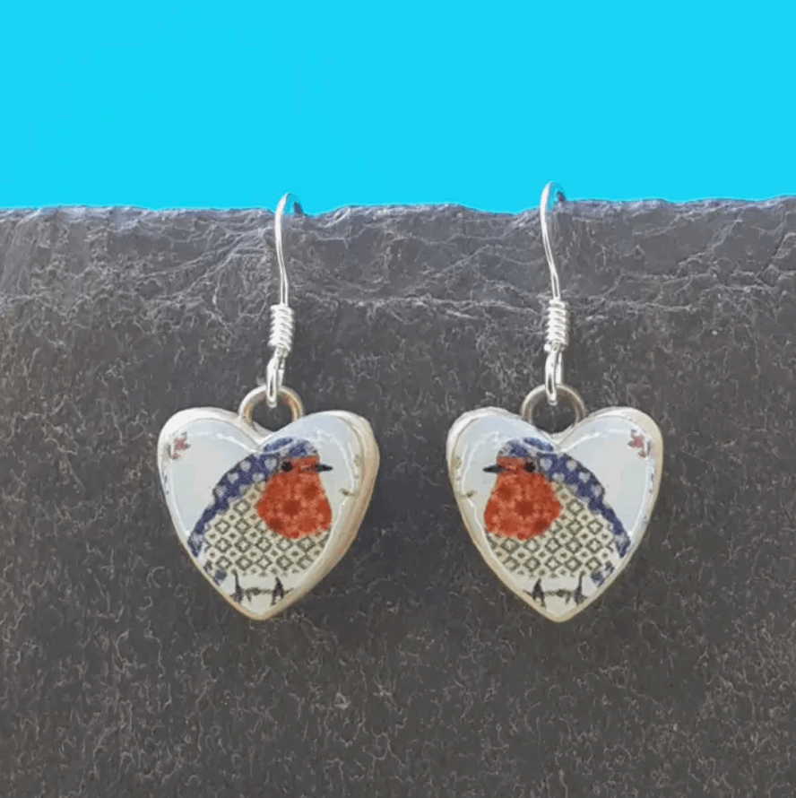 Robin Ceramic heart earrings