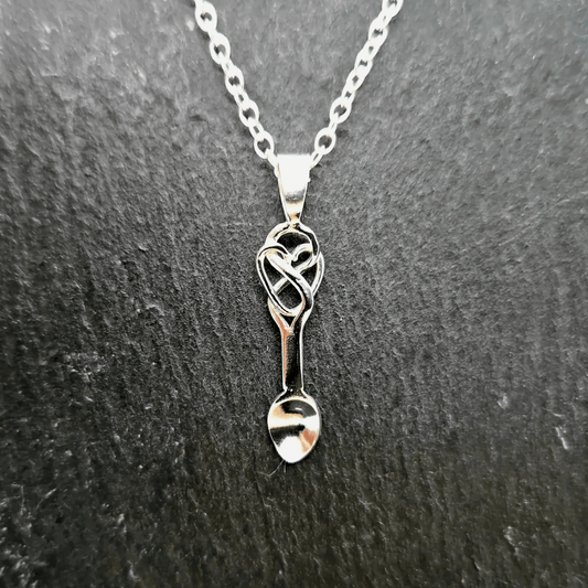 Encircled heart lovespoon necklace 