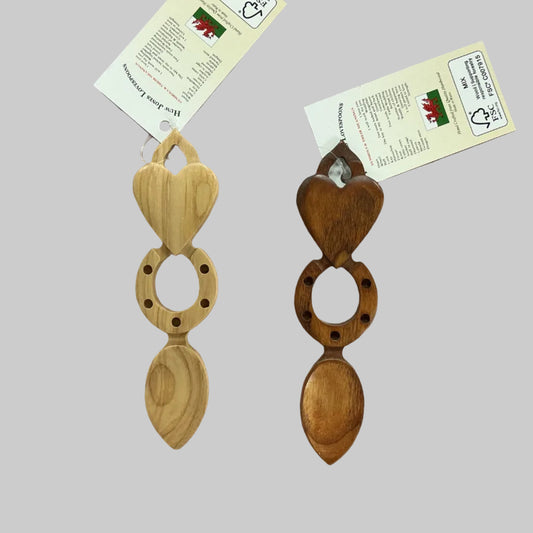 Heart and horseshoe lovespoon