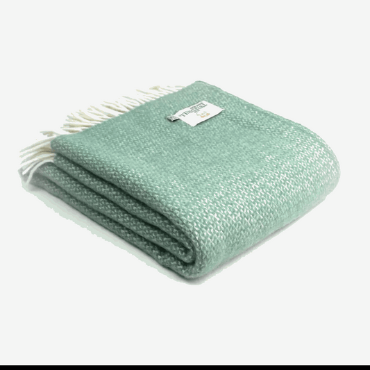 Sea green illusion throw