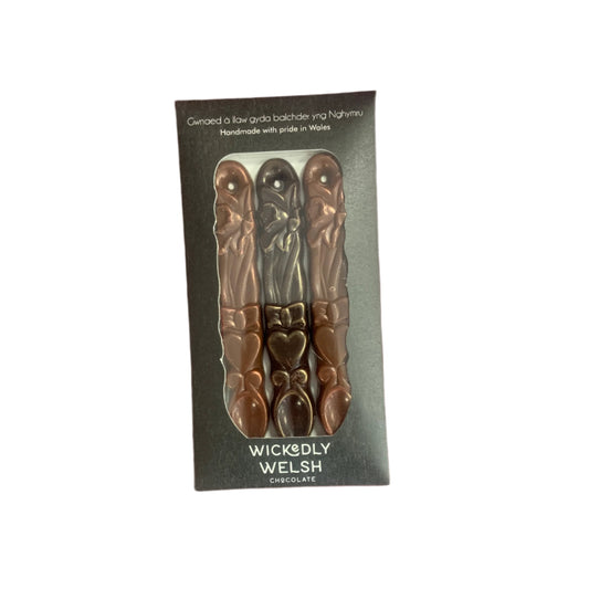 Trio of chocolate lovespoons|Gifts of Wales